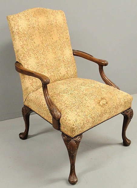 Georgian style mahogany open armchair 159da1