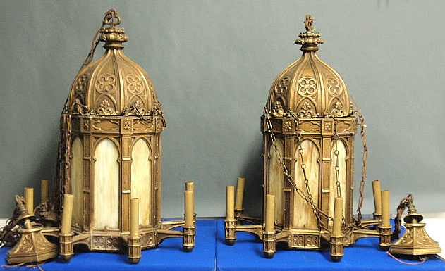 Massive pair of Gothic gilt composition 159db7