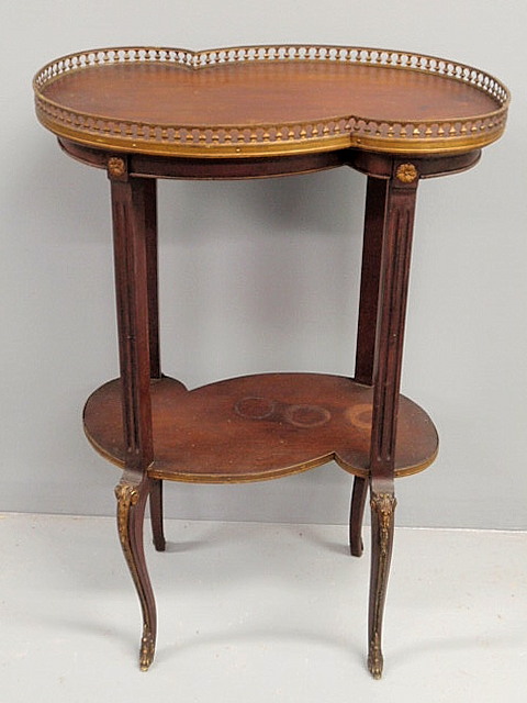 French mahogany occasional table