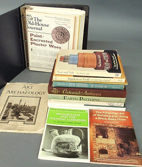 eleven books on antiques and related 159de9