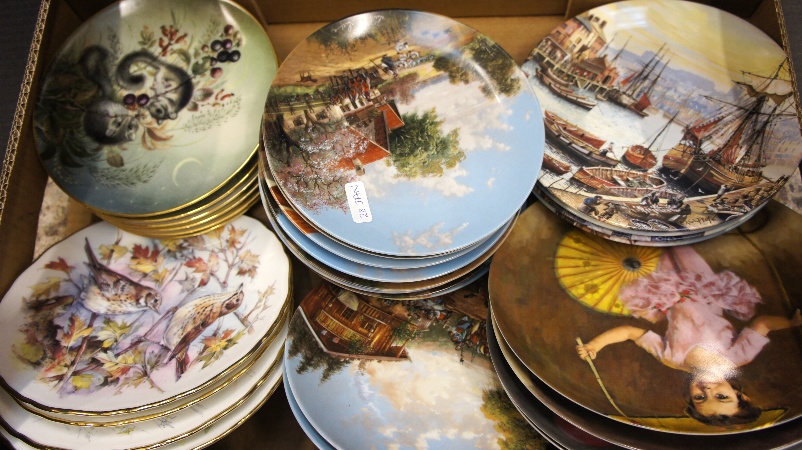 A Tray lot of Collectors Plates