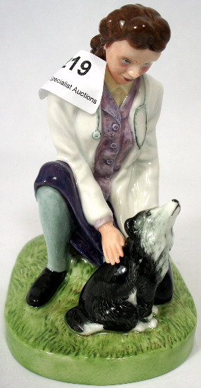 Royal Doulton Figure Town Veterinary 15a06c