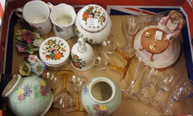 A Tray comprising of 6 Gold Rim Stemmed