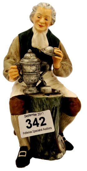 Royal Doulton Figure The Tinsmith 15a4b3