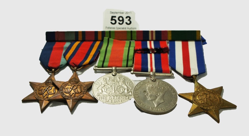 World War II Medals comprising 15a583
