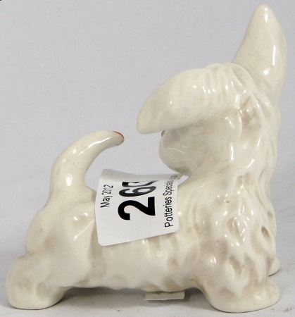 Beswick Dog with Ladybird on Tail 15a7e4