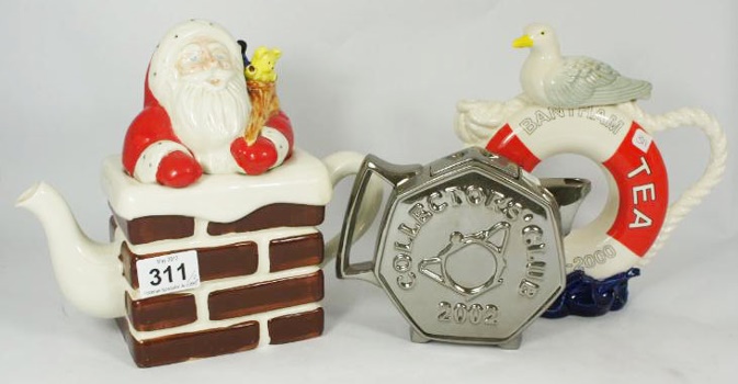Cardew Design Tea Pots Santa in 15a816