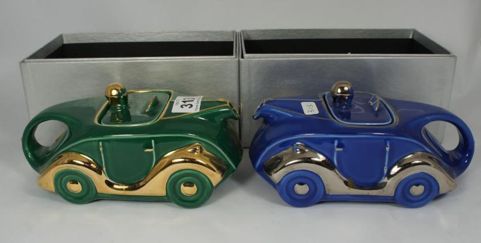 Sadler Car Tea Pots in Blue and Green