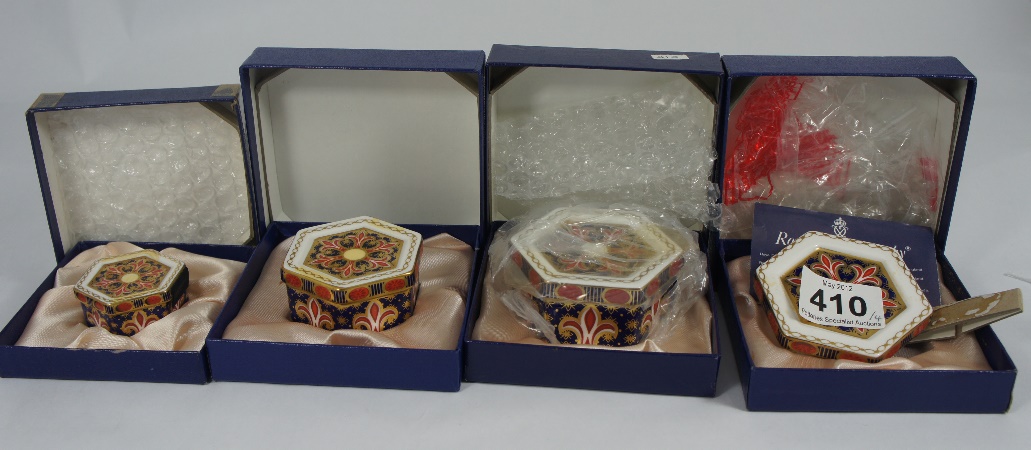 Royal Crown Derby Graduated Set 15a875