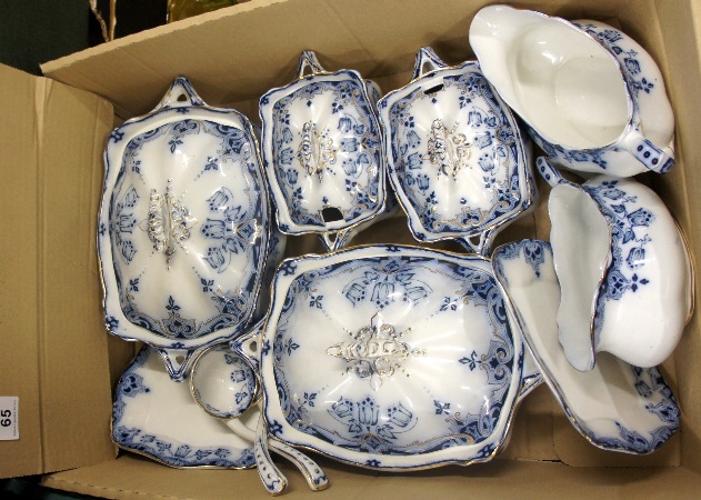 Large Victorian Blue and White 15a90d