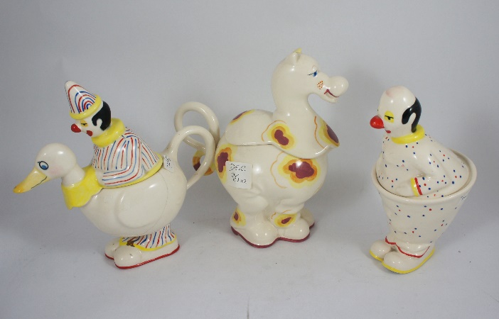 A Pottery Pantomine Horse Clown