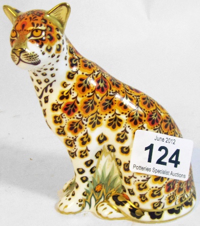 Royal Crown Derby Paperweight Leopardess