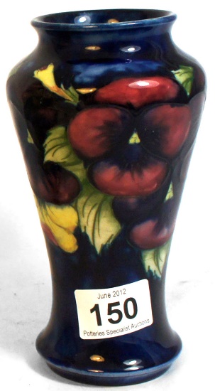 Moorcroft Vase Pansies on Blue 1584e2