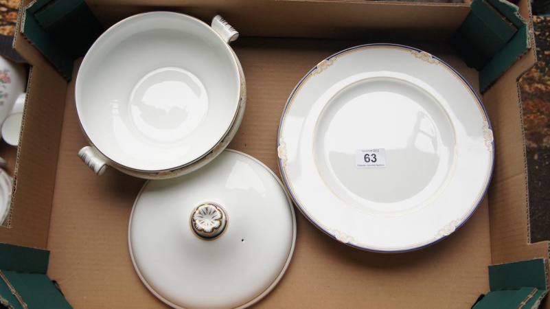 Wedgwood Cavendish Dinner Plates