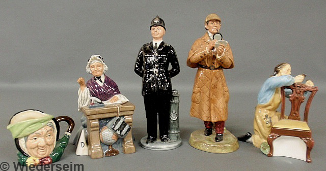 Five Royal Doulton porcelain figures  158949