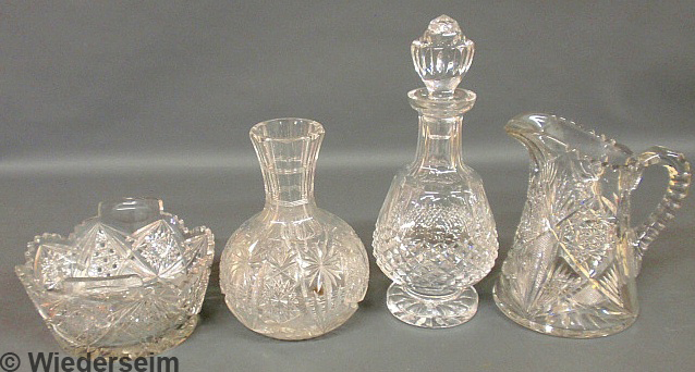 Four pieces of cut glass tableware  158973