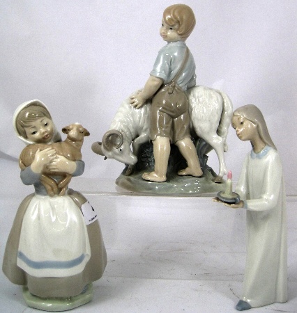 Nao Figures Boy with Goat Girl with