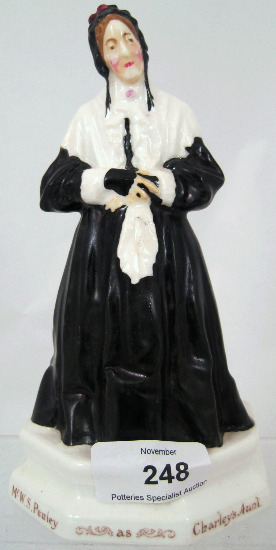 Royal Doulton Figure Charleys Aunt 158c2d