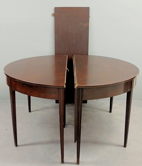 Chippendale two-part banquet table