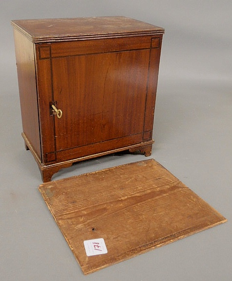 Miniature English mahogany cabinet