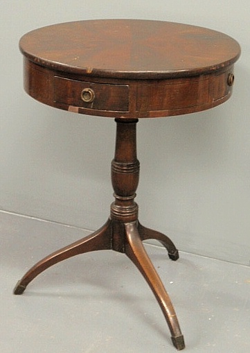 Regency style mahogany end table 158df5