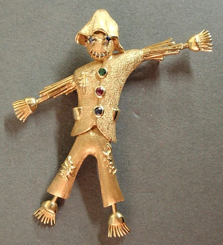 Gold scarecrow brooch 14k yg with 158e5a