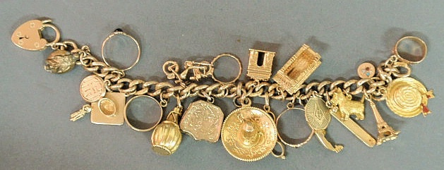 Gold charm bracelet "9ct" curb