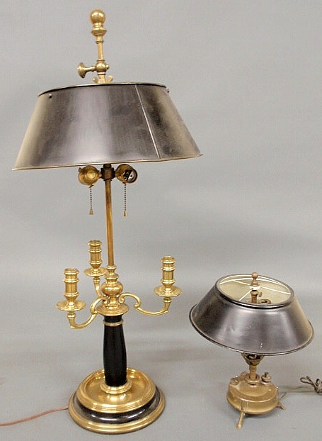 Large brass table lamp with three 158e66