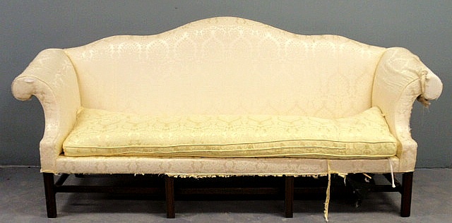Georgian mahogany camelback sofa 158e67