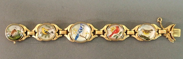 Reverse crystal intaglio bracelet