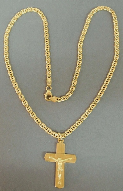 Crucifix pendant on chain 18k yg 158efe