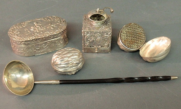 English silver nutmeg grater in