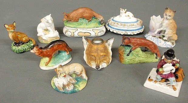 Ten ceramic fox items 19th/20th