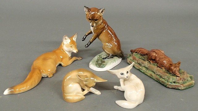 Five ceramic foxes three by Rosenthal