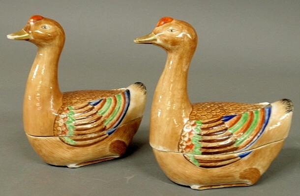 Pair of Asian porcelain duck boxes