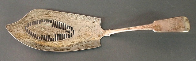 Georgian silver fish slice monogrammed