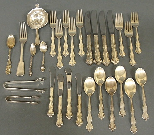 Group of sterling silver tableware knives