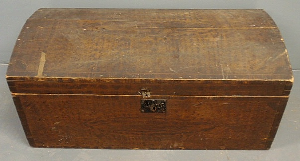 Pine dome lid chest early 19th 159148