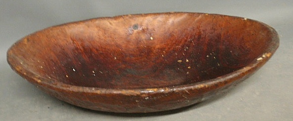 Large oval carved pine trencher