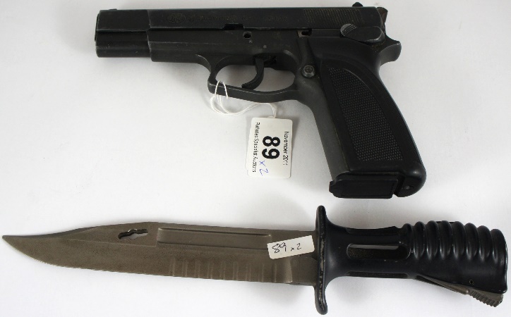 Browning MOD GP DA8 Pistol deactivated 15919c