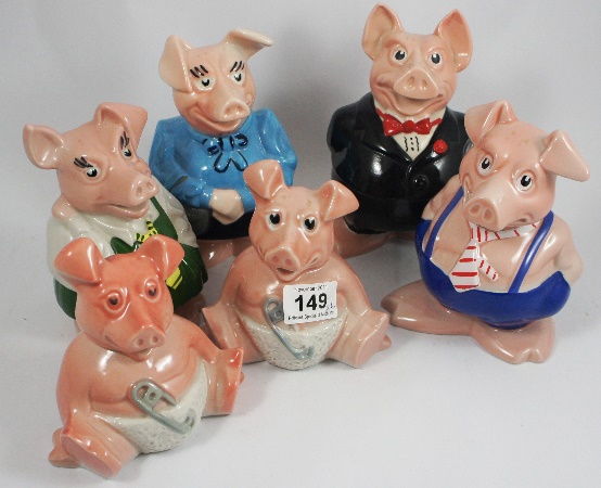 Wade Set of Natwest Pigs (6)