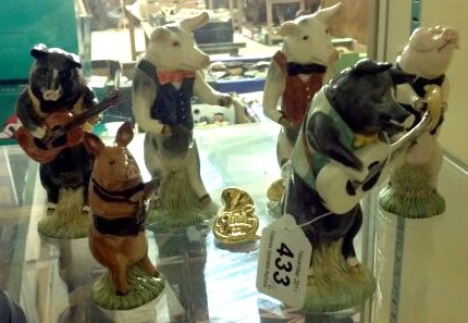 A collection of Figures from the Pig