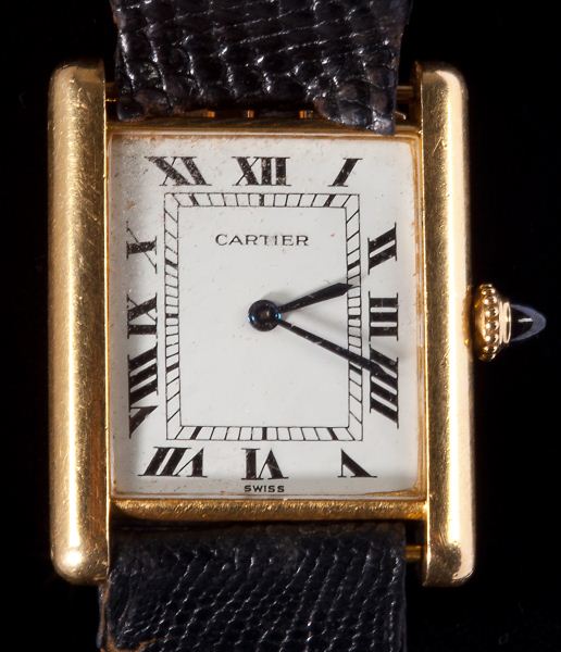 18KT Cartier Tank Watchwith manual 15bb25