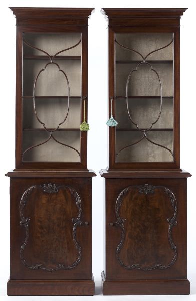Pair of English Display Cabinetsearly 15bb6d