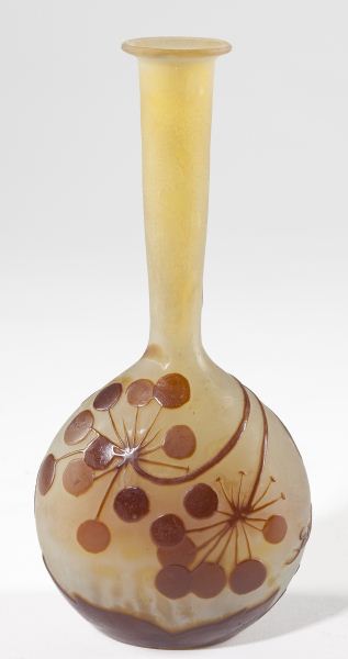 Galle Cameo Glass Bud Vasecirca