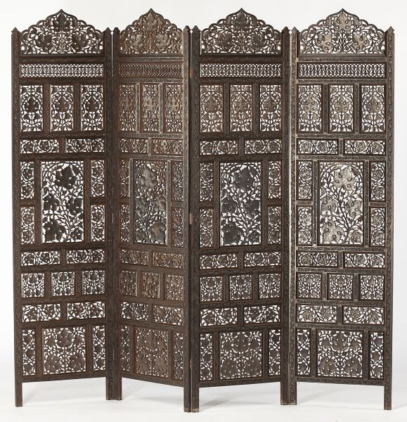 An Indian Carved Floor Screen20th 15bcb3