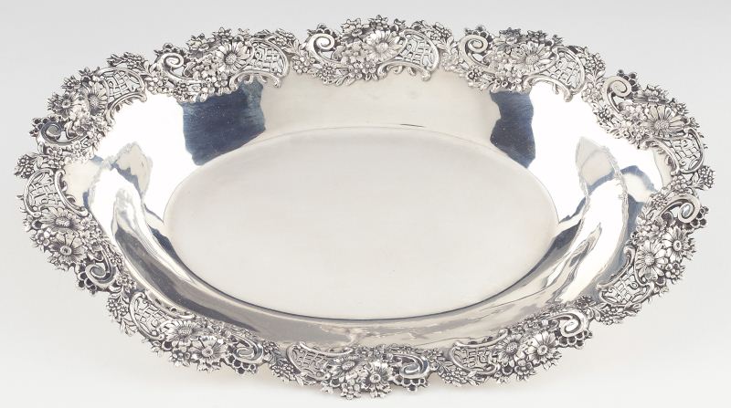 Very Fine Sterling Bread Tray by 15bce4