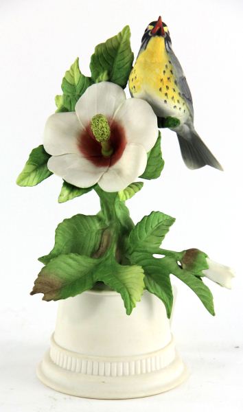 Boehm Porcelain BirdYellow-throated