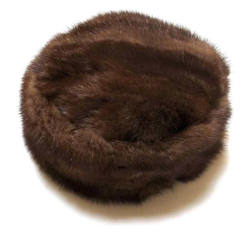 Fur Chapeauwith Narron by Lynda