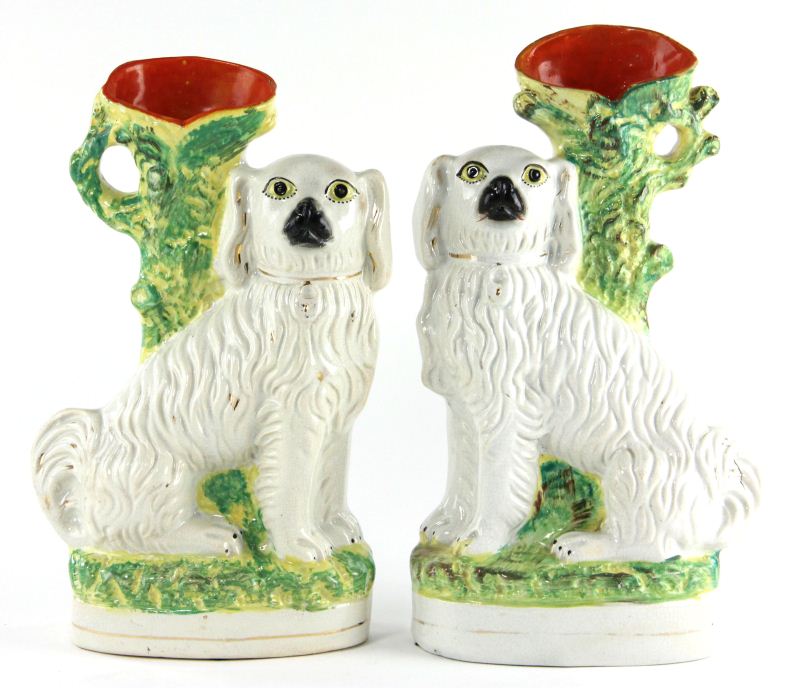 Pair of Staffordshire Spaniel Spill 15bf18